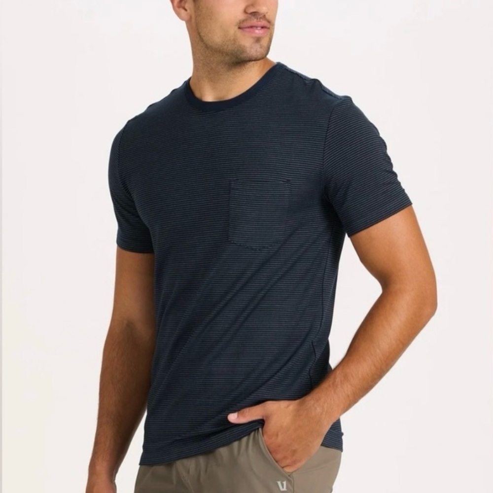 Vuori Linear Tech Tee, Blue, Fits L Best